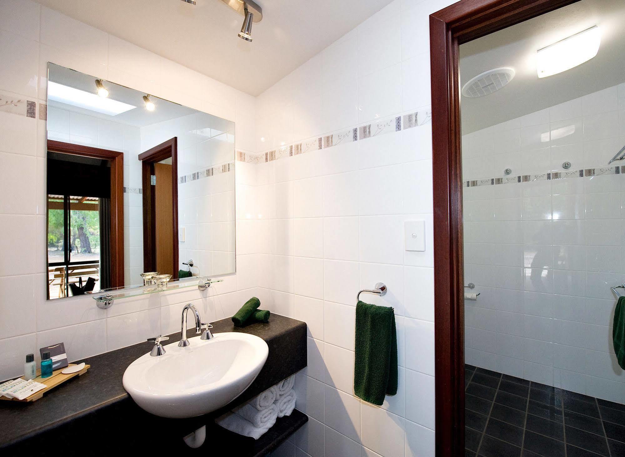 Bussells Bushland Cottages Margaret River Buitenkant foto